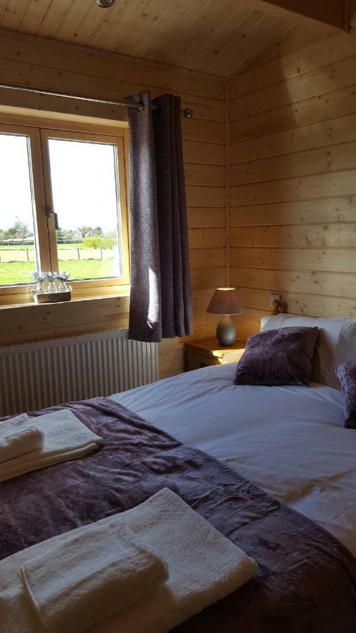 Ruth'S Retreat Country Retreat With Private Hot Tub Villa Shrewsbury Exteriör bild